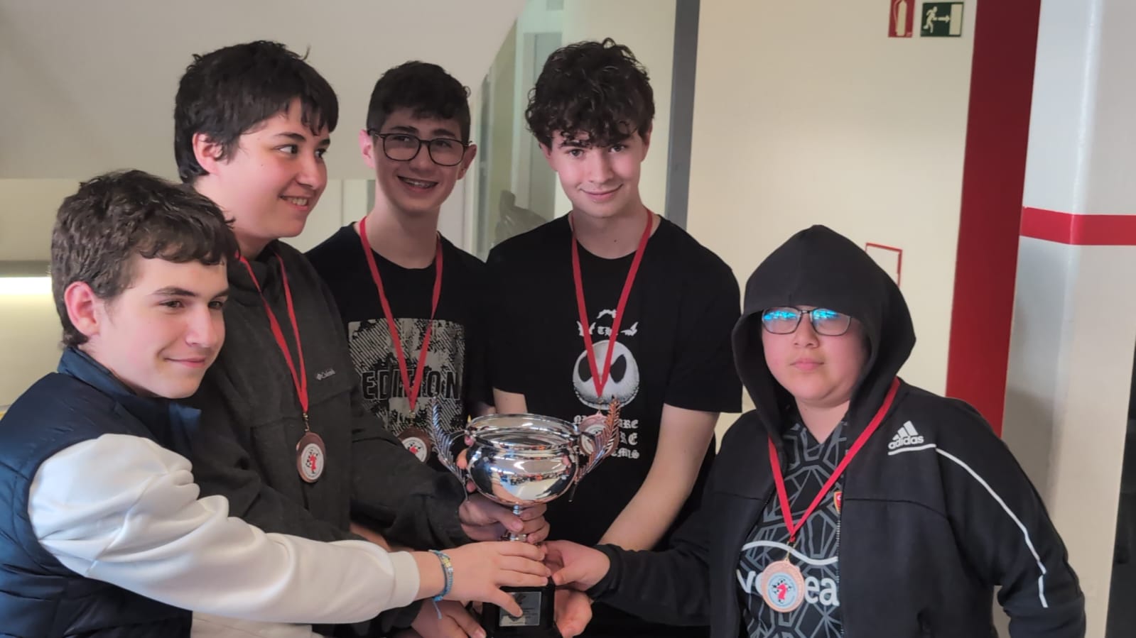 Tercer puesto de Ibaialde en el VI Campeonato navarro Interescolar de Ajedrez 2025